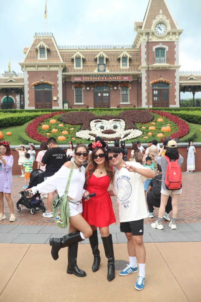 hong kong disneyland